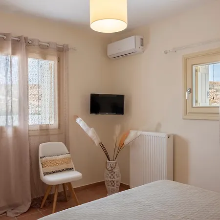 度假居 Trip's House: με θέα στη θάλασσα. *