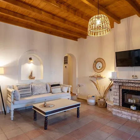 Trip's House: με θέα στη θάλασσα. Holiday home