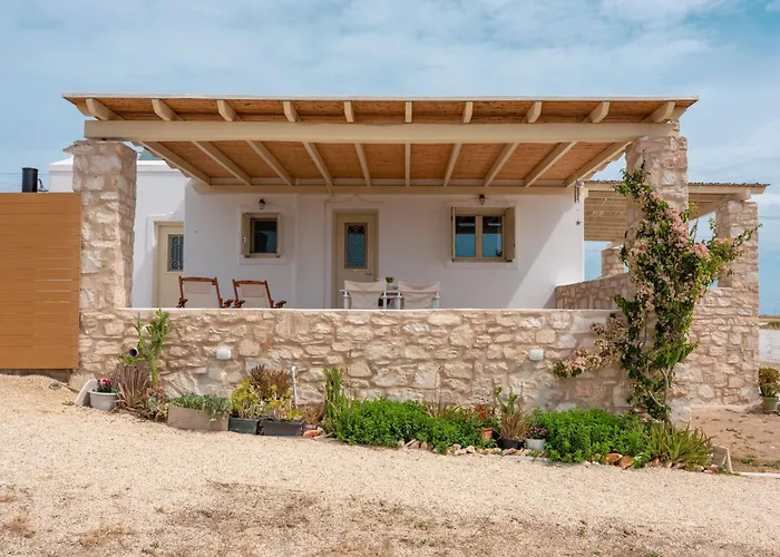 Trip's House: με θέα στη θάλασσα. بيت للعطل أمبيلاس