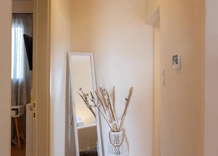 بيت للعطل Trip's House: με θέα στη θάλασσα.